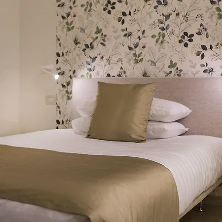 Passepartout Apartment
