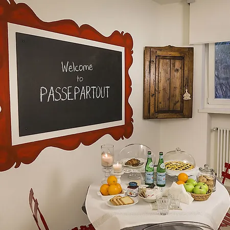 Passepartout Apartment