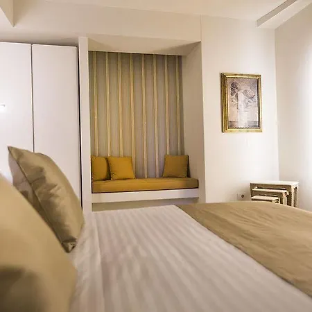Passepartout Apartment *