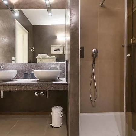 Passepartout Apartment
